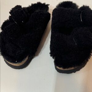 Birkenstock Shearling sandals